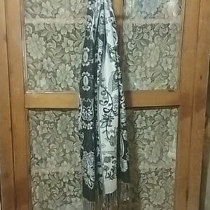 Large black and white scarf shawl